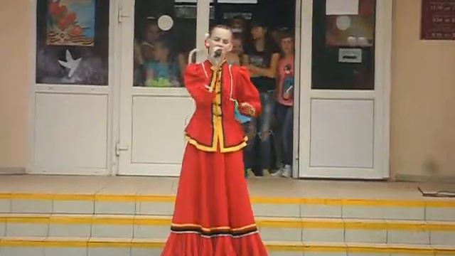 Анжелика Назымок - Шел казак (хор. Стеблиевские казачата) смотреть онлайн
