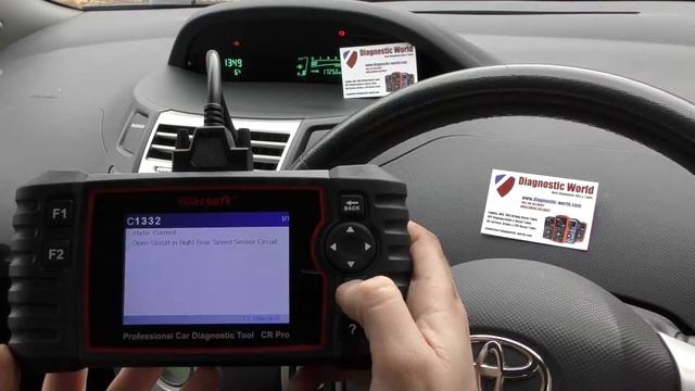 Toyota ABS Warning Reset CR Pro Demonstration Scan Diagnostic Tool iCarsoft C1332 review смотреть онлайн