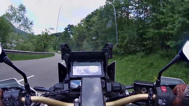 Honda CRF1100L Africa Twin Adventure Sports DCT ES Soundcheck смотреть онлайн