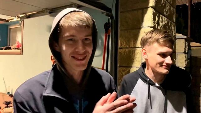 Когда установка музыки пошла не по плану... смотреть онлайн