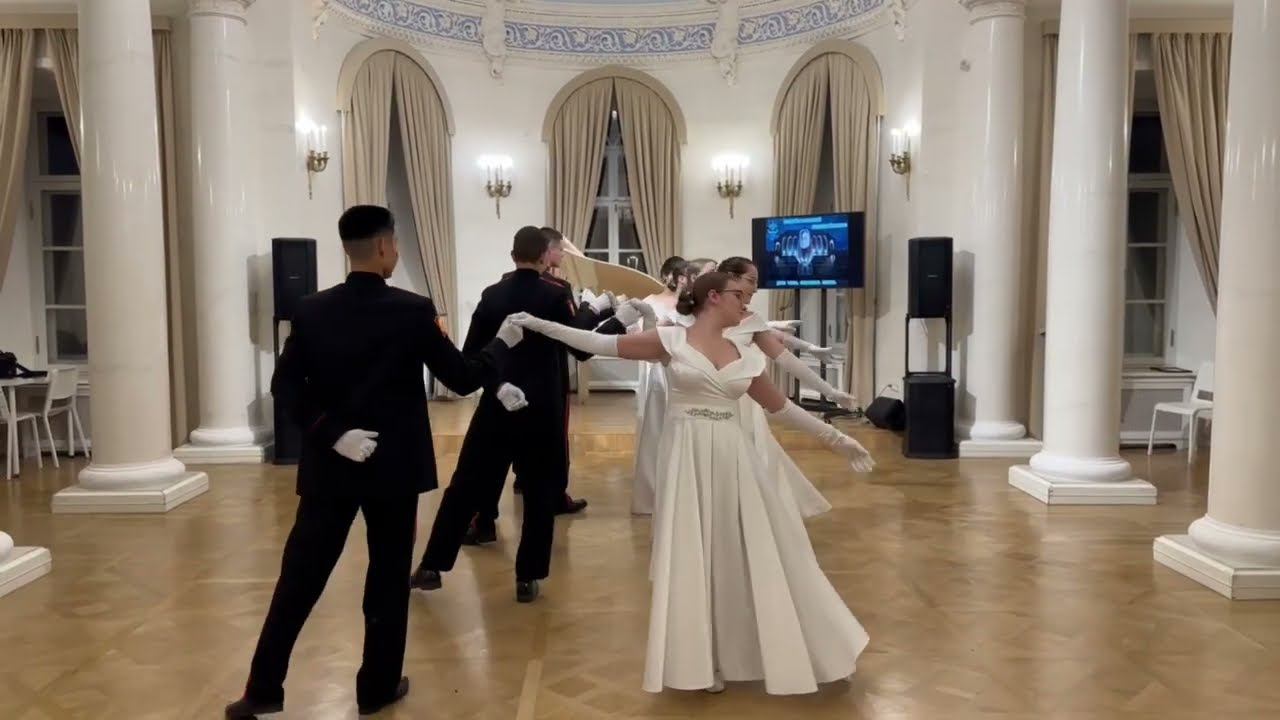 Падеграс в Большом колонном зале усадьбы Васильчиковых смотреть онлайн