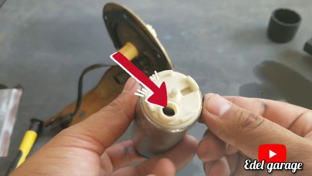 Como Cambiar Bomba de Gasolina en Eclipse 2g - WALBRO смотреть онлайн
