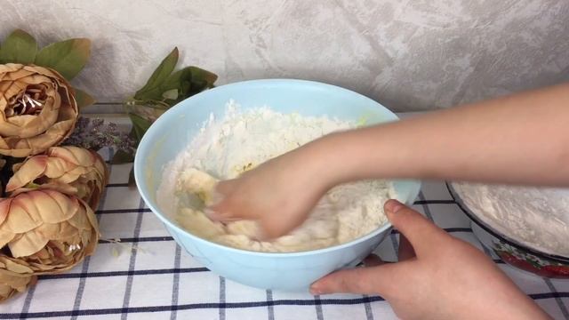 Творожные рогалики.Сүзбелі рогалики.Қазақша рецепт #творог  #рогалики #сүзбеліпеченье