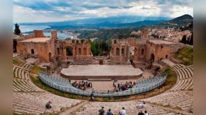 Древнегреческий театр