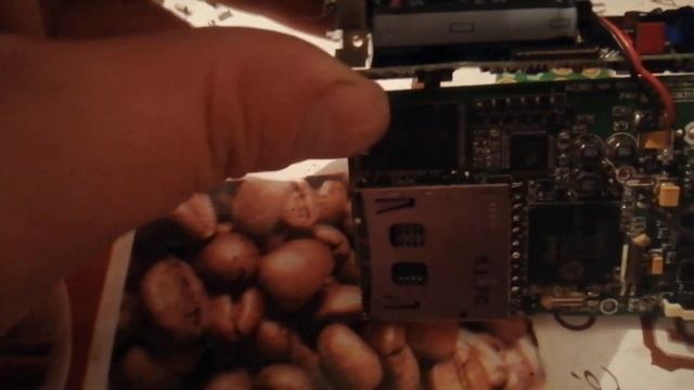 Какие ценные радиодетали есть в импортных, цифровых фотоаппаратах