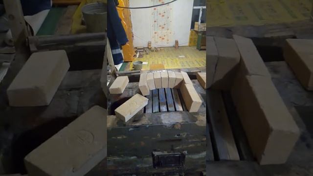 Нюхча. Кладка свода у печи смотреть онлайн