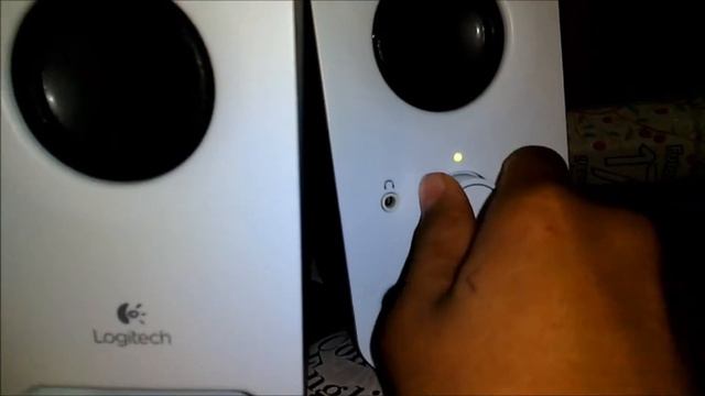 Logitech z150 speaker unboxing and sound test смотреть онлайн