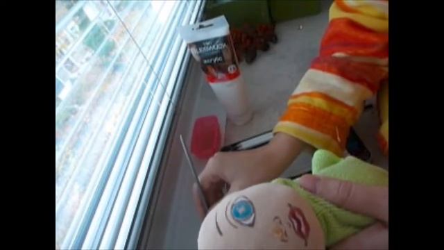 Снегурочка своими руками. Продолжение. Разукрашиваю лицо кукле. смотреть онлайн