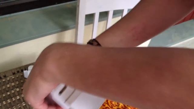 apple battery charger распаковка смотреть онлайн