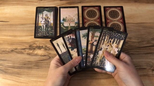 Стоит ли ждать его возвращения? смотреть онлайн