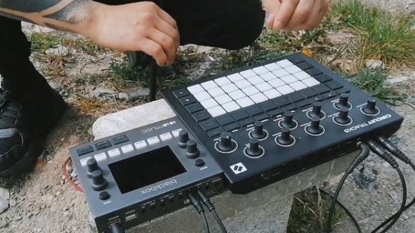 Best portable standalone set up 2021? Novation Circuit Tracks & 1010music Black box performance