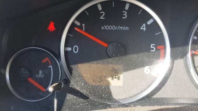 Контрольная лампа давления масла Nissan Pathfinder r51 2.5 174 л.с. смотреть онлайн