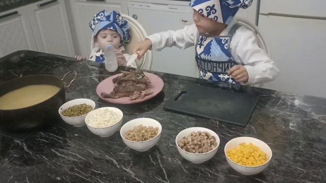 "Наурыз көже" Батончиктің тәтті қолдарынан шықты смотреть онлайн