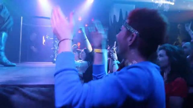 A-Zone, 4 января, Девичник смотреть онлайн