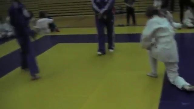 Видео клуба единоборств "Бурый медведь" смотреть онлайн