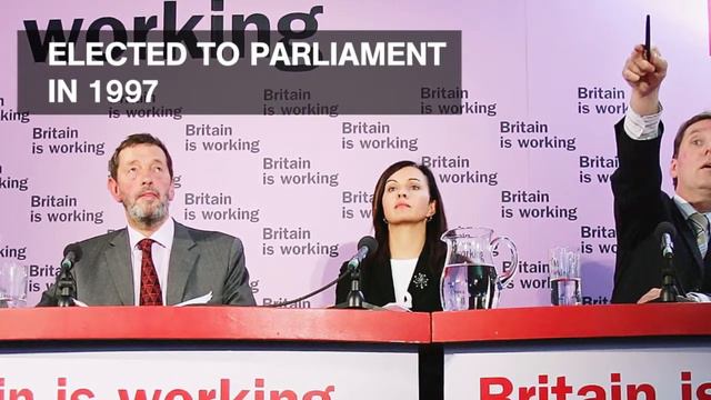 Caroline Flint - The Facts смотреть онлайн