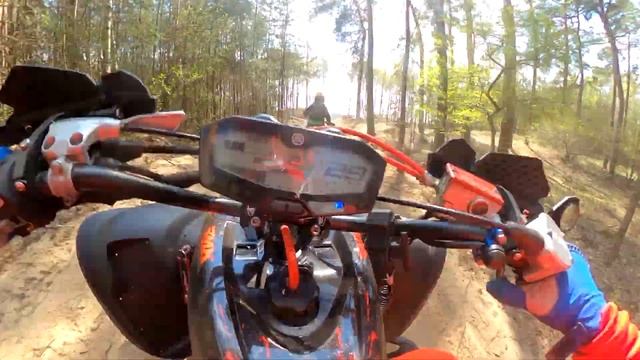 Jazda z Kubą po lesie Kayo 180 смотреть онлайн