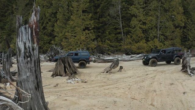 No Man's Land | Built Jeep Gladiator & XJ Epic Off-Road Adventure смотреть онлайн