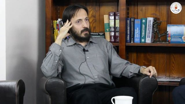 "Умная беседа" с И. С. Вевюрко. Церковнославянский язык - сокровище Православной Церкви смотреть онлайн