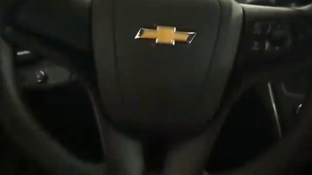 CHEVROLET TRAX PAQ A LS 2017 смотреть онлайн