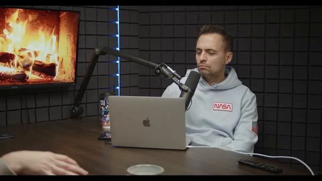 КАК НАЙТИ ИНВЕСТОРА В СВОЙ БИЗНЕС, ПОДКАСТ С ИНВЕСТ-БРОКЕРОМ БУЛАТ СУФЬЯНОВ смотреть онлайн