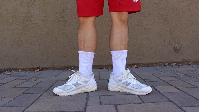 New Balance Teddy Santis Made In USA 990v2 'Sea Salt' (M990TC2) Review & On-Feet! смотреть онлайн