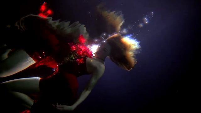 артфридайвинг ,подводный танец смотреть онлайн