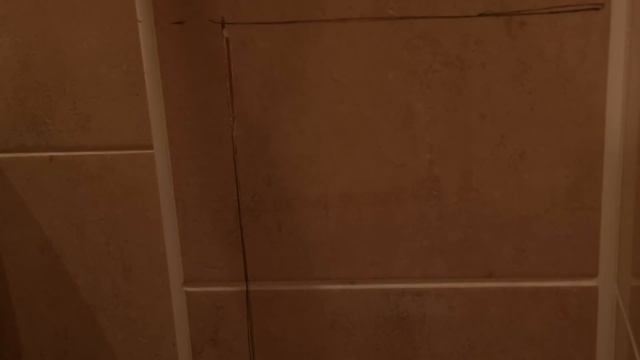 Обзор многофункц-ого инструмента Энкор МФЭ 260.Пропиливаем кера-ую плитку насадкой BOSCH  ASZ 85 RT