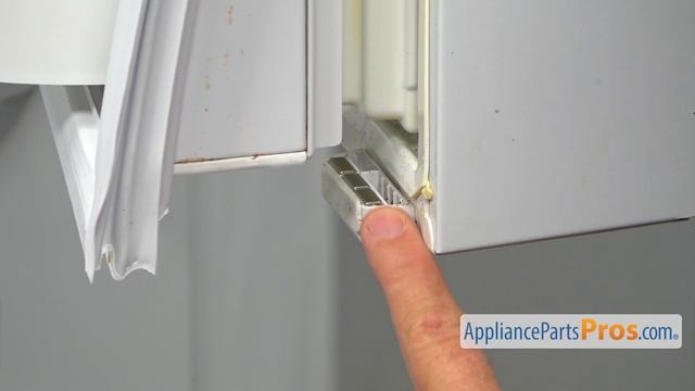 How To: Frigidaire/Electrolux Refrigerator Door Gasket 241778301 смотреть онлайн