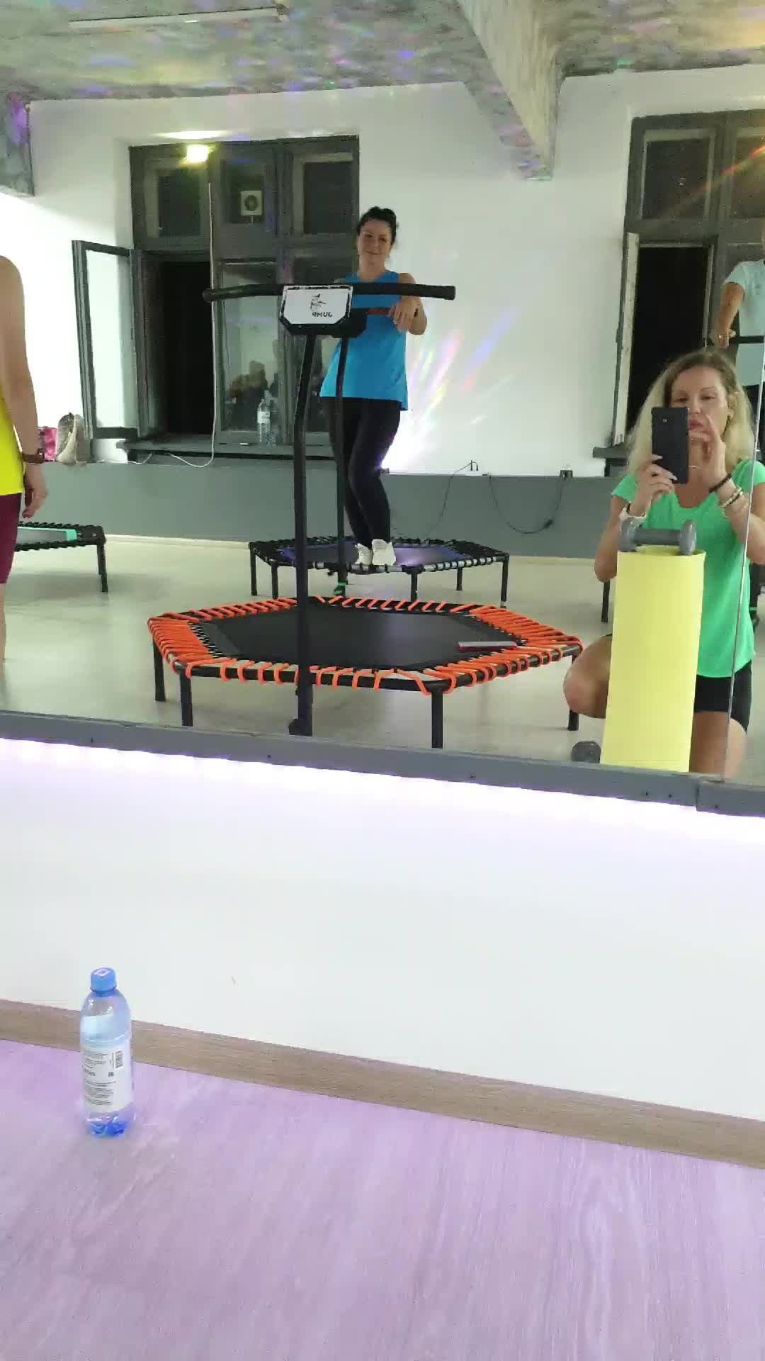 джампинг смотреть онлайн