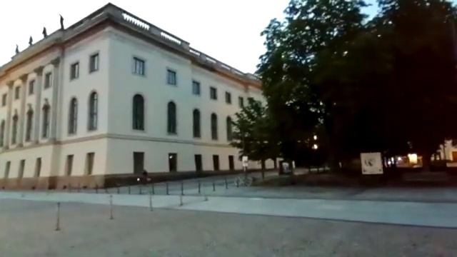 Humboldt University Berlin Germany Europe Best schools Humboldt Universitat Berlin campus Deutsch. смотреть онлайн