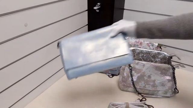 Сумка кожаная женская R 856 смотреть онлайн