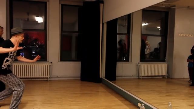 Animation Style Instructional (JRock ABM) смотреть онлайн