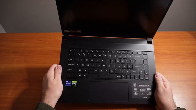 MSI GS66 Stealth Gaming Laptop Unboxing / Initial Thoughts смотреть онлайн