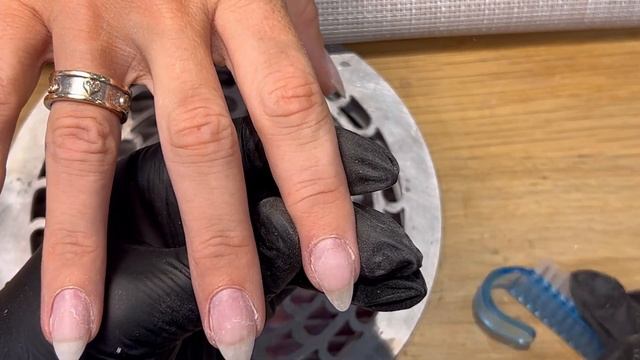 Маникюр с гел лак и нежен летен дизайн маникюрноктигеллакnailsgelpolish