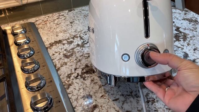 SMEG 2-SLICE TOASTER | UNBOXING AND REVIEW