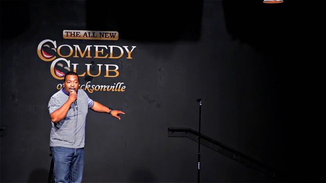 Comedian Marti.P смотреть онлайн