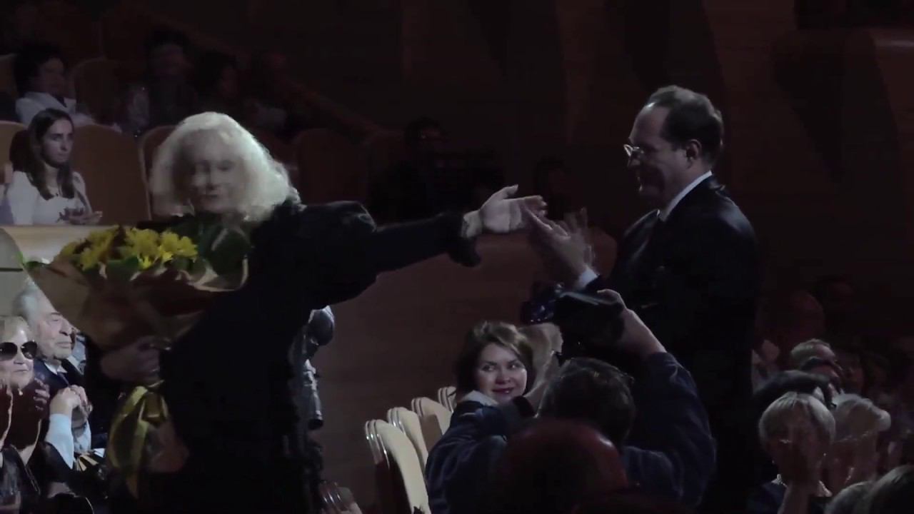 ЛОРА КВИНТ - "ГОСПОДИ, ПОМИЛУЙ!" смотреть онлайн