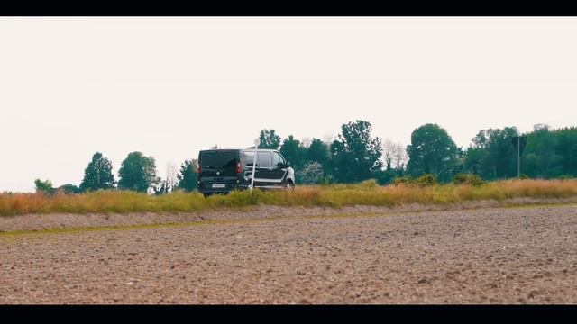 Renault Trafic SpaceClass смотреть онлайн