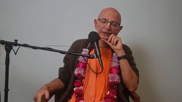 Сāдхйам̇ тат-прӣтим Лекция 1 (Торонто) Бхакти Вигьяна Госвами смотреть онлайн