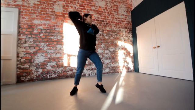 Таратута Аня / Jazz funk / танцевальная студия Under Stand смотреть онлайн