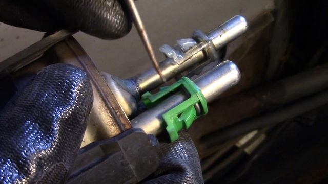2001 Saturn SC2 Fuel Filter Change смотреть онлайн