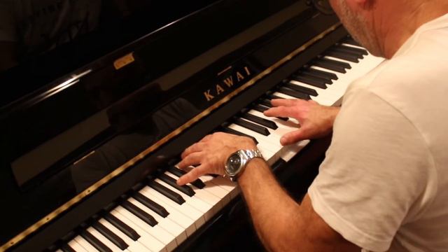 Piano Vertical - KAWAI K300 смотреть онлайн