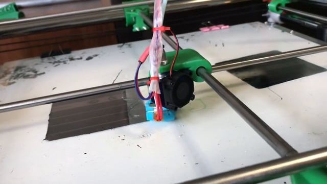 Самодельный 3D принтер. Часть 2. Как ОНО печатает. смотреть онлайн