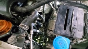 Suzuki Grand Vitara coolant flush and thermostat replacement 2.4l