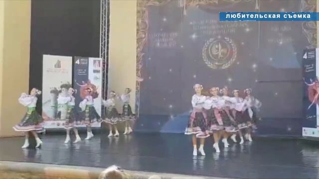Воспитанники коллектива «Самоцветы» из села Юровка покорили Европу смотреть онлайн
