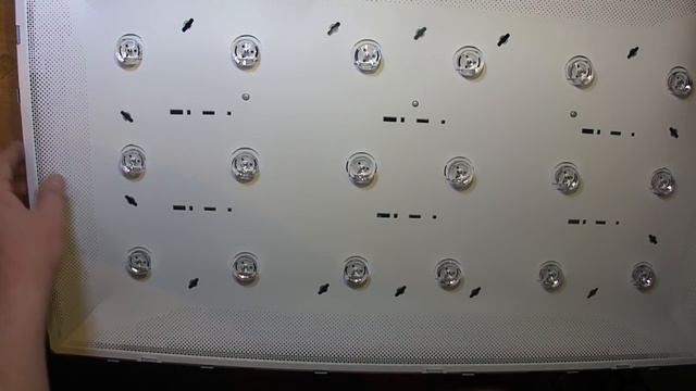 Ремонт телевизора LG 32LB563U. Нет подсветки. Разбор и диагностика. смотреть онлайн