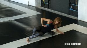 Упражнения с валиком ( роллером, роллом )для спины,ног, пресса и всего тела.Самомассаж/ Фитнес дома