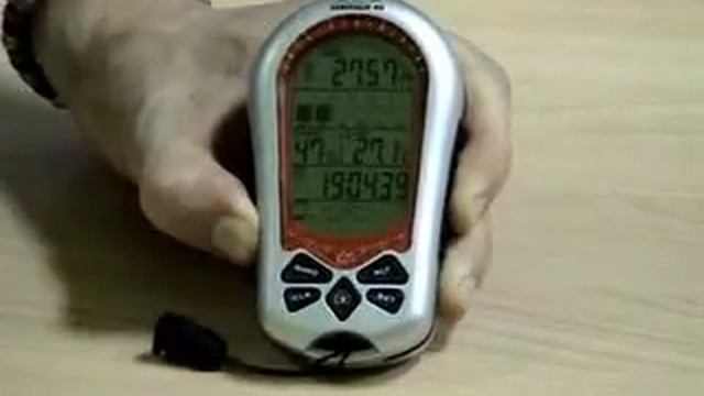 Цифровой высотомер Adrenalin.Ru Digital Altimeter AT-01 смотреть онлайн