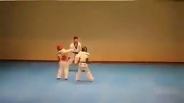 Самое жестокое поединок в тэквандо!